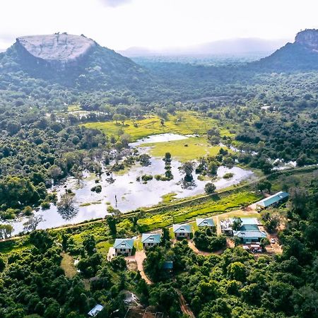 Sigiriya King'S Resort Exterior photo